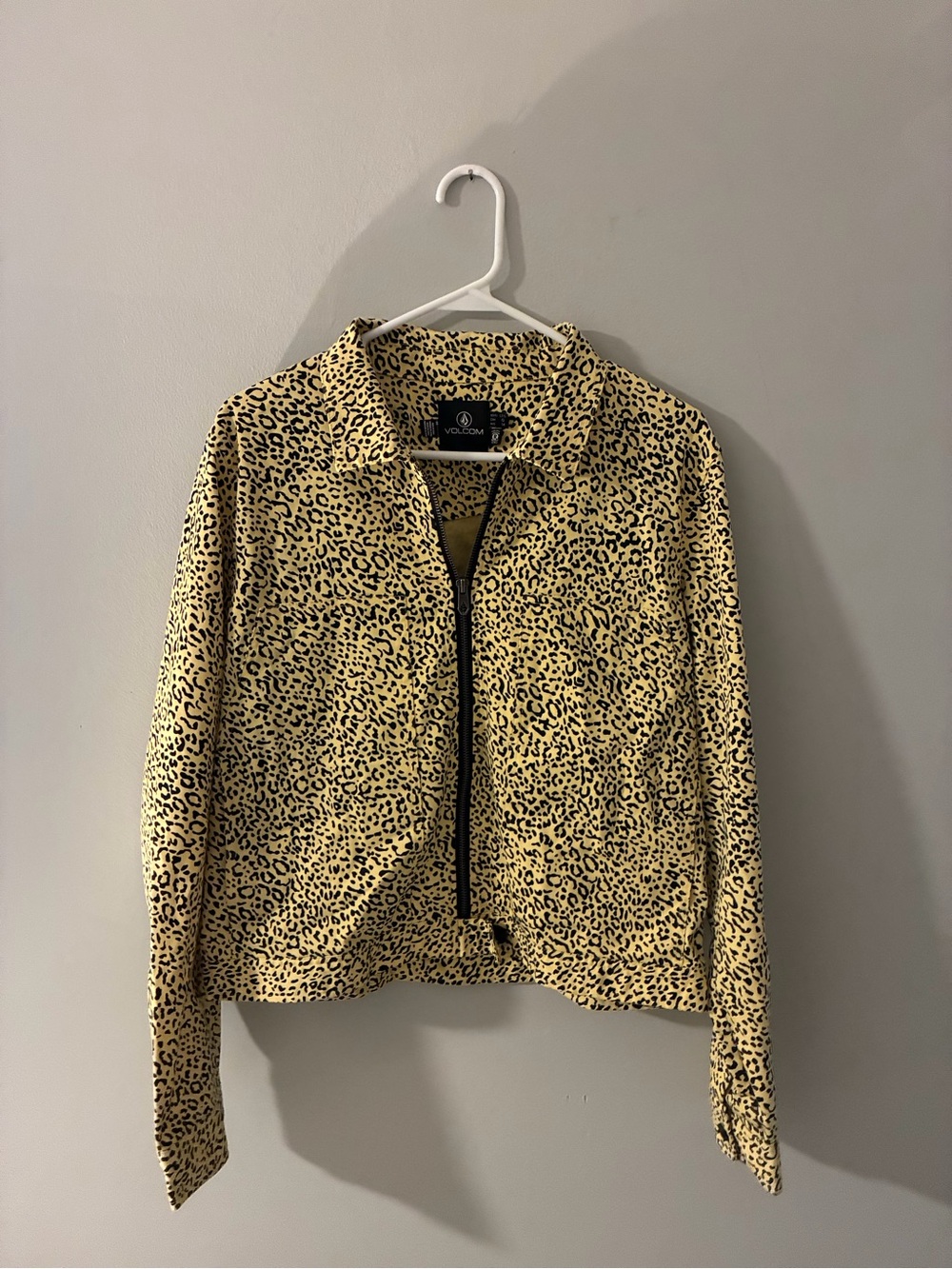 Volcom Women's Yellow Leopard Print Zip Bomber Jacket